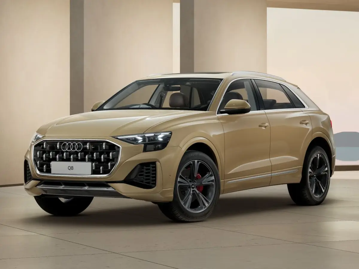 Audi Q8 Sakhir Gold Metallic.webp
